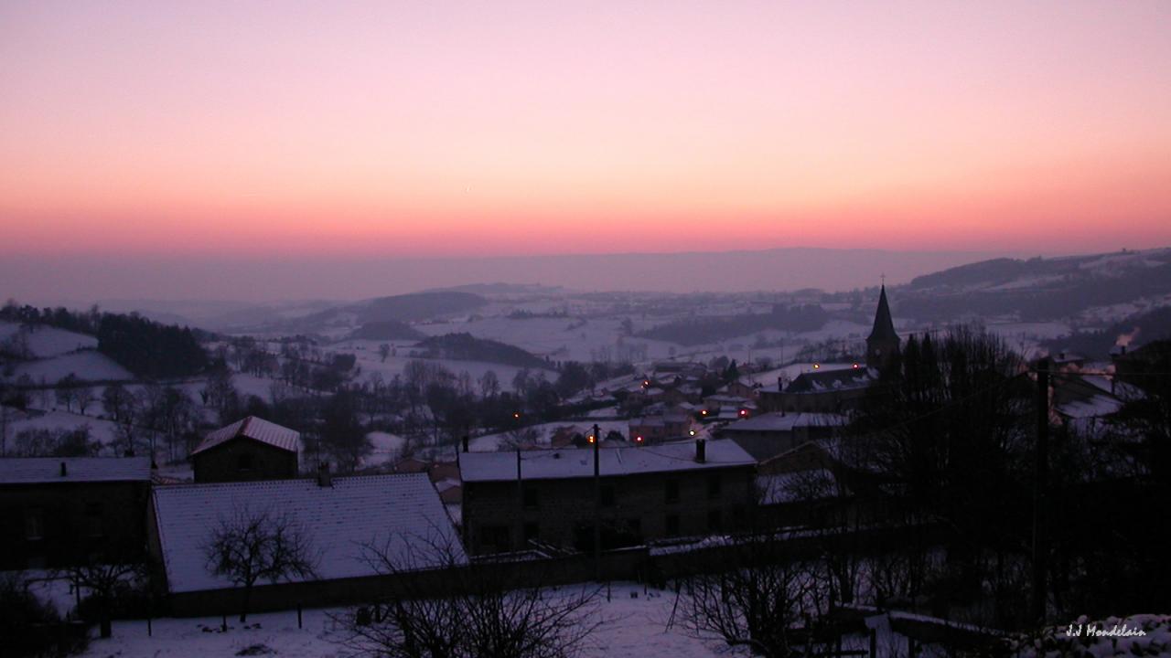 Coucher de soleil sur Villecheneve