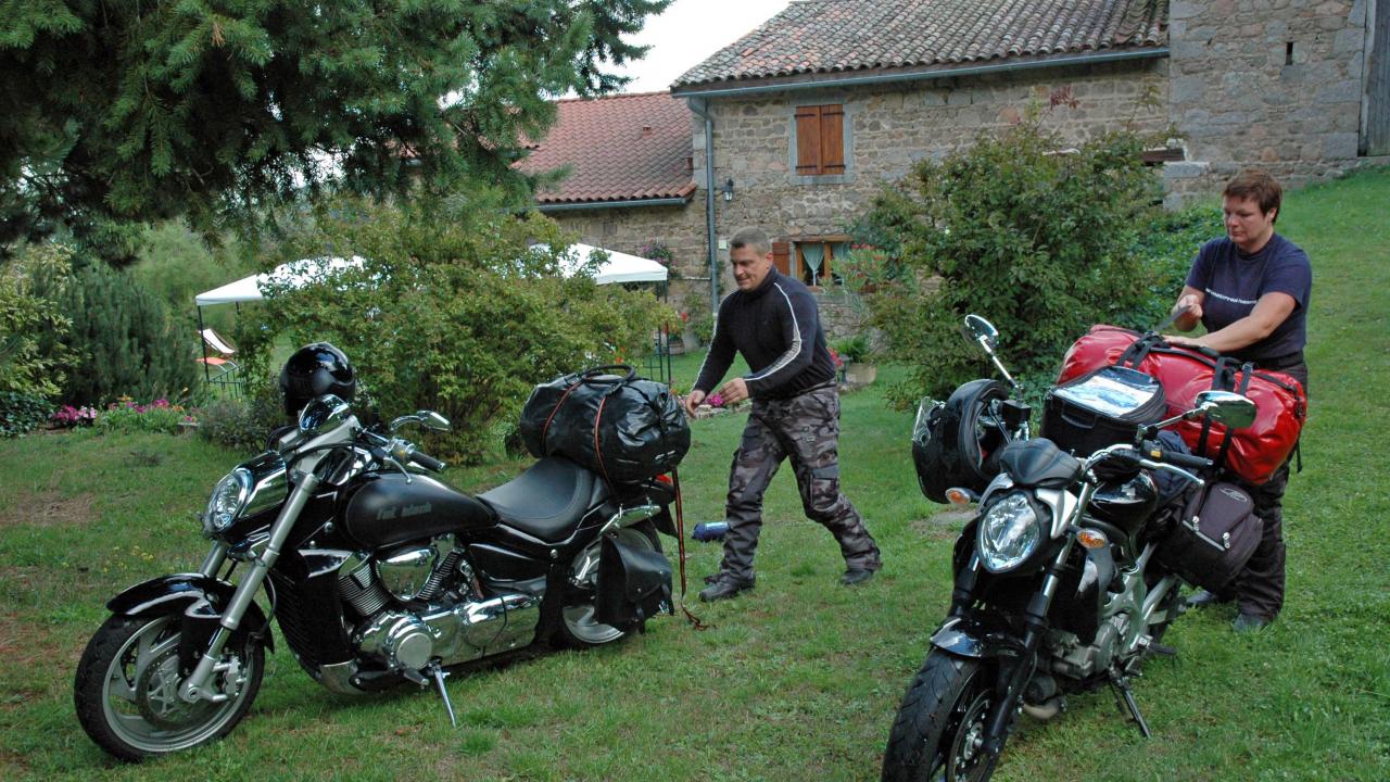 Motards au départ